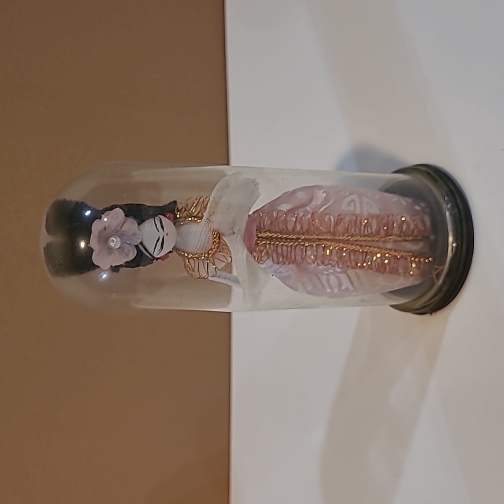 Miniture China doll with case